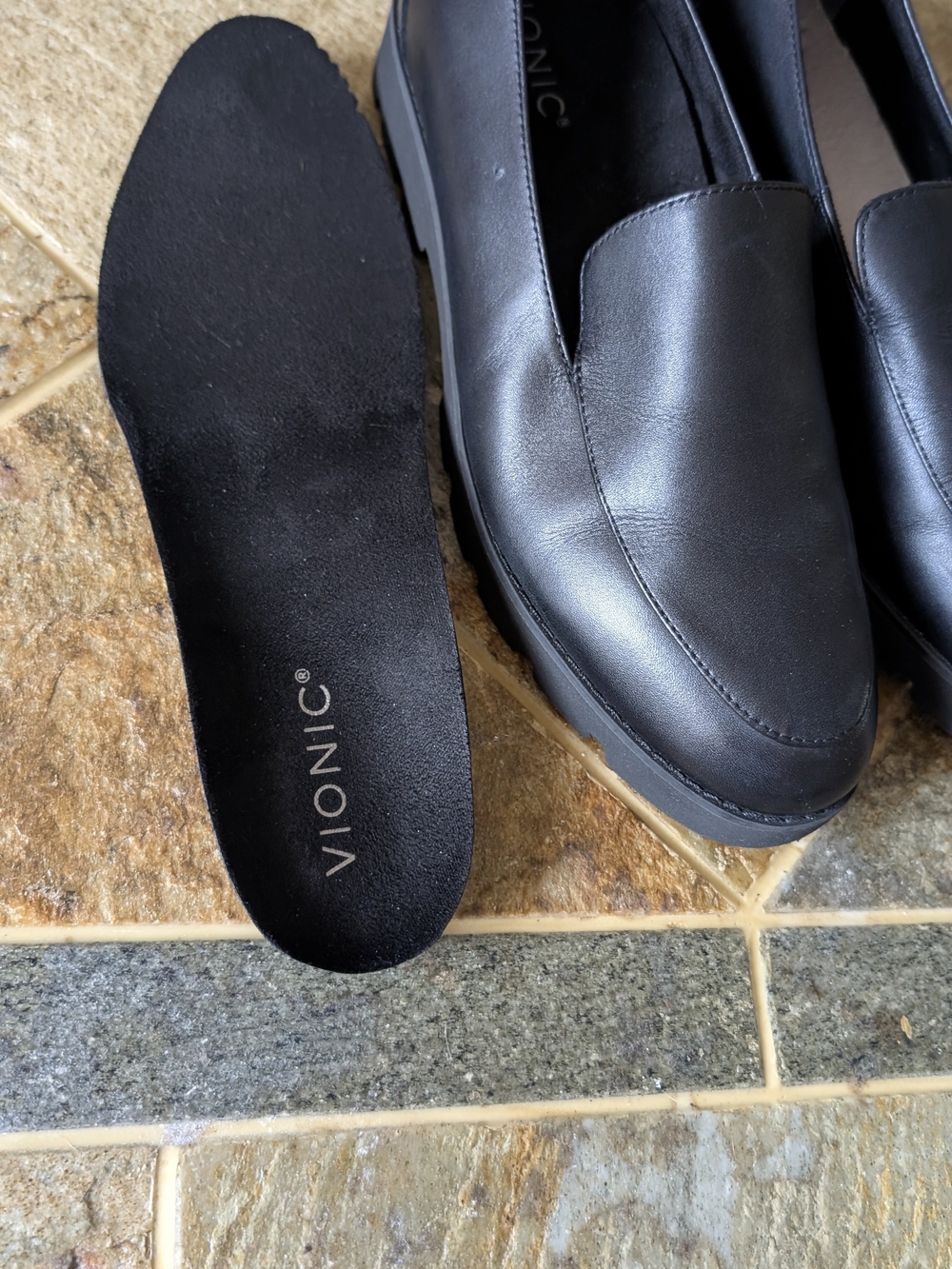 Vionic Kensley Women's Black Leather Shoes Sz 9 - Picture 7 of 10
